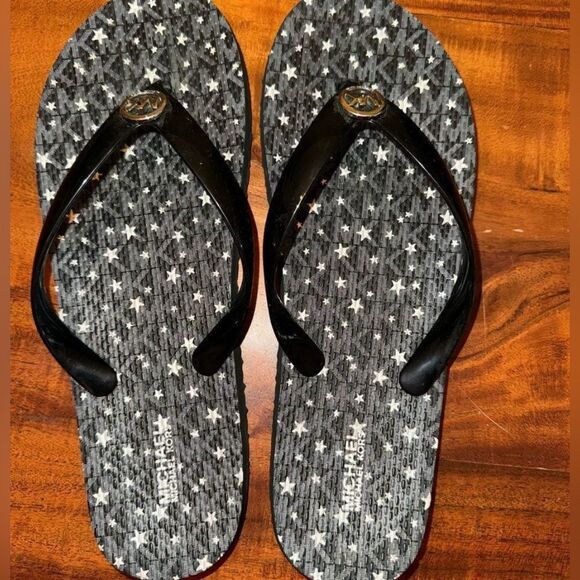 Michael Kors Black and White Women's “Jet Set” Flip Flops Stars sz 10 - Picture 1 of 3